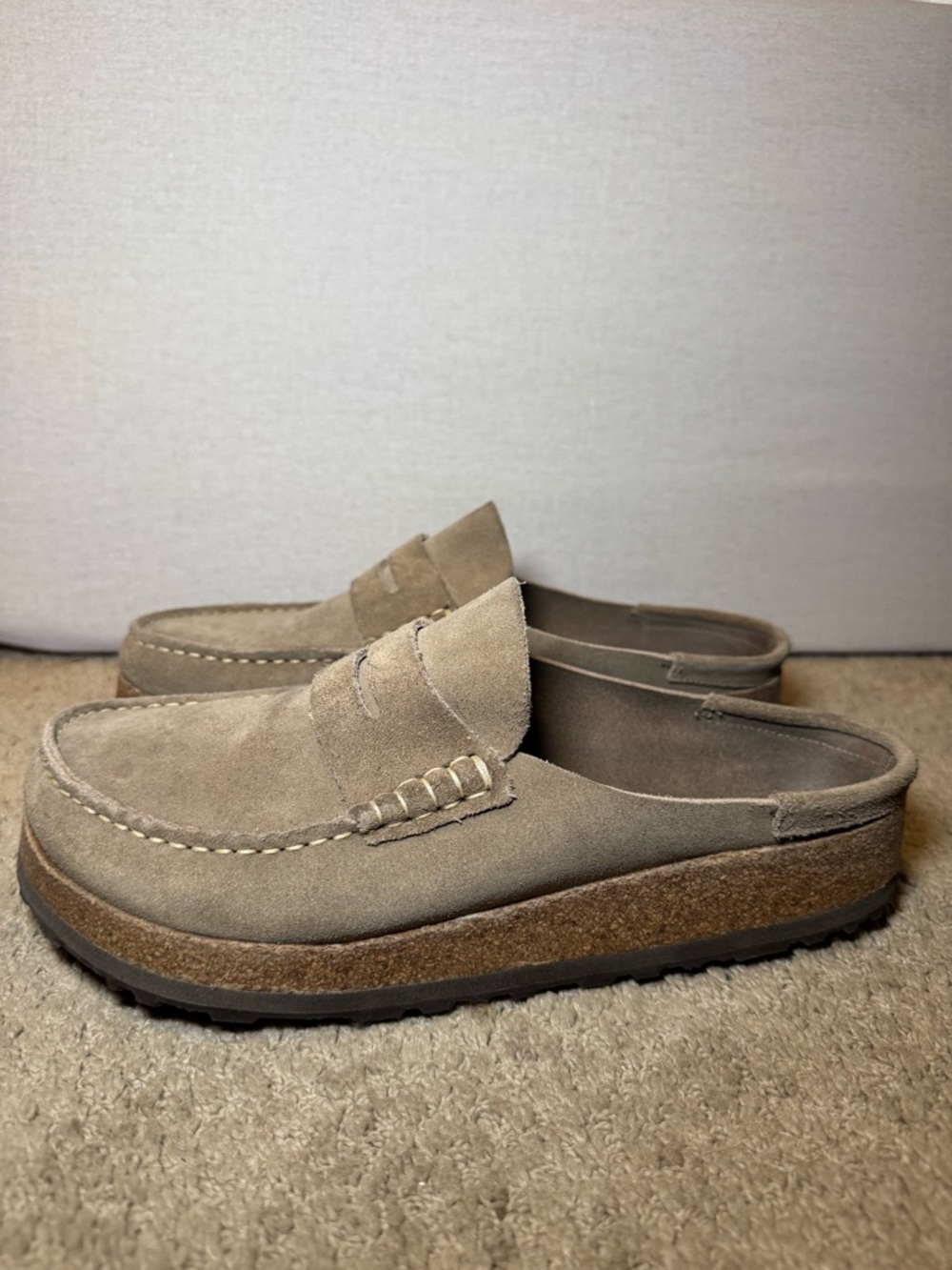 Birkenstock Suede Naples Clog in Taupe